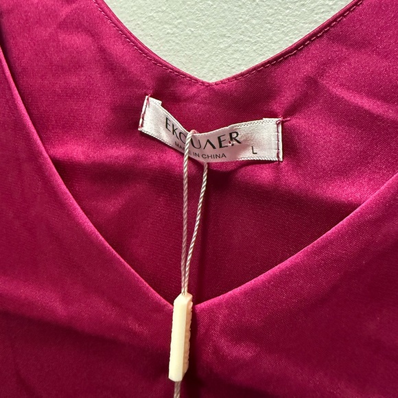 Pink Satin Sleeveless Top NWT - Picture 4 of 6